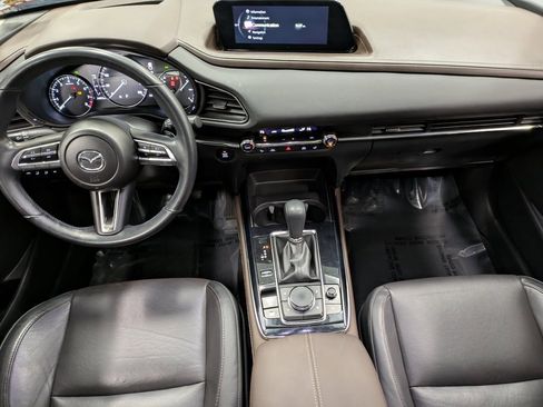 Used 2020 MAZDA CX-30 Premium image 23