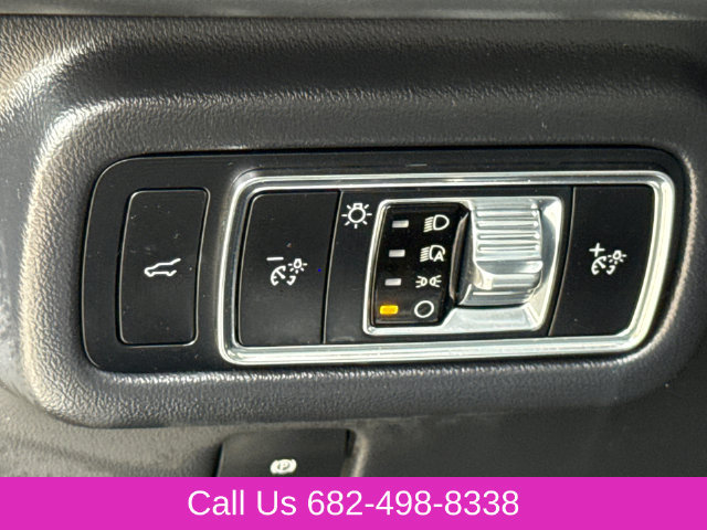Used 2025 Lincoln Nautilus Reserve w/ Jet Appearance Package AWD/4WD image 23