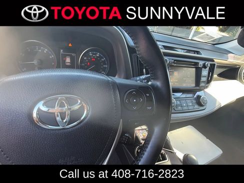 Used 2018 Toyota RAV4 XLE FWD image 4