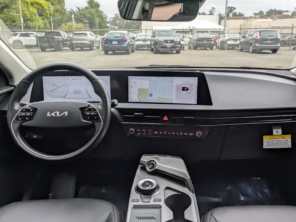 Used 2024 Kia EV6 Light RWD image 23