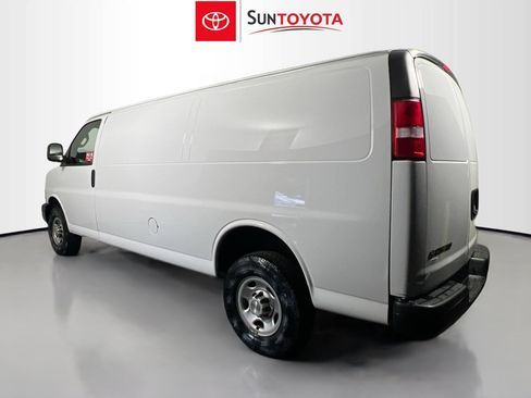 Used 2023 Chevrolet Express 2500 Extended w/ Driver Convenience Package image 5