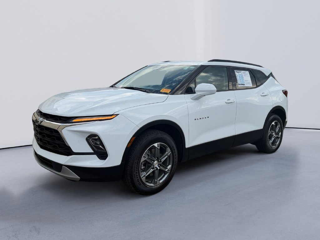 Used 2024 Chevrolet Blazer LT w/ Convenience Package FWD image 7