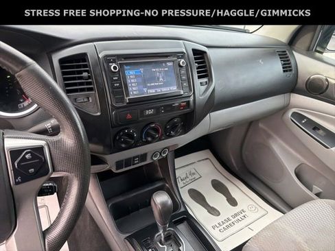 Used 2014 Toyota Tacoma PreRunner w/ Convenience Package image 18