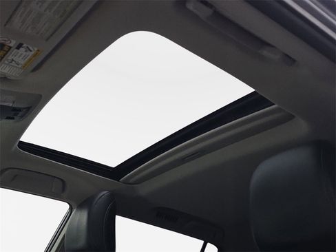 Used 2015 Lexus GX 460 image 35