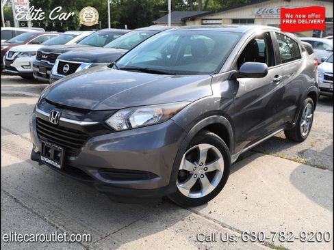 Used 2017 Honda HR-V LX image 1