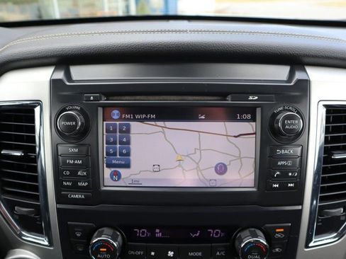 Used 2016 Nissan Titan PRO-4X w/ Pro-4x Convenience Package image 13