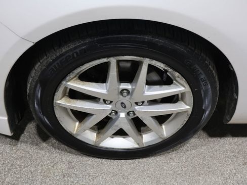 Used 2012 Ford Fusion SEL image 10