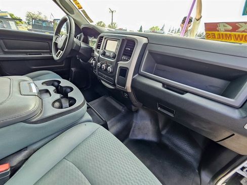 Used 2016 RAM 1500 Tradesman w/ Popular Equipment Group AWD/4WD image 16