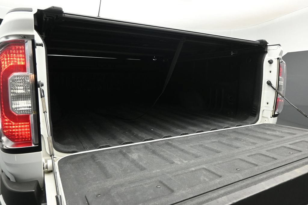 Used 2018 GMC Canyon SLT w/ Driver Alert Package AWD/4WD image 22
