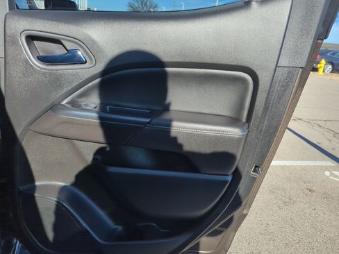 Used 2020 GMC Canyon Denali image 33