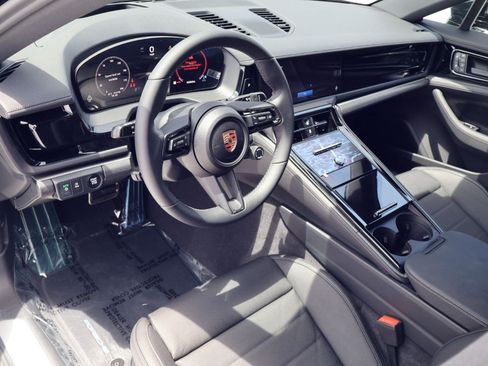 New 2026 Porsche Panamera 4 AWD/4WD image 4