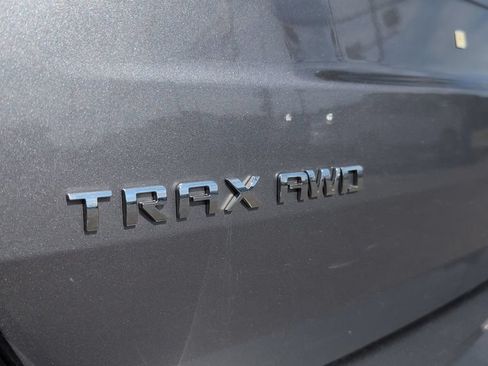 Used 2020 Chevrolet Trax LS w/ Tint and Cruise Package AWD/4WD image 23