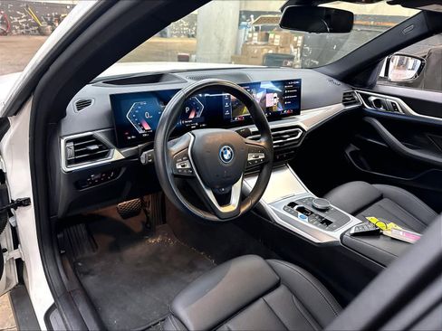 Used 2024 BMW i4 eDrive35 w/ Premium Package RWD image 16