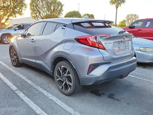 Used 2019 Toyota C-HR Limited image 4