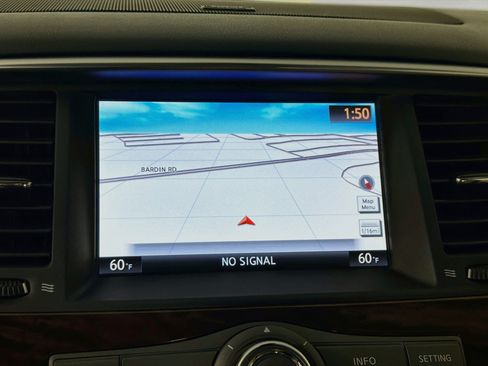 Used 2017 Nissan Armada SL w/ Technology Package RWD image 21