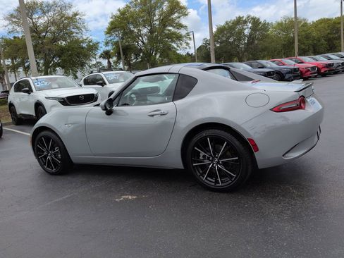 New 2026 MAZDA MX-5 Miata RF Grand Touring RWD image 6