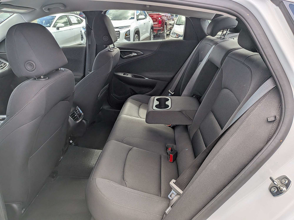 Certified 2025 Chevrolet Malibu LT FWD image 38