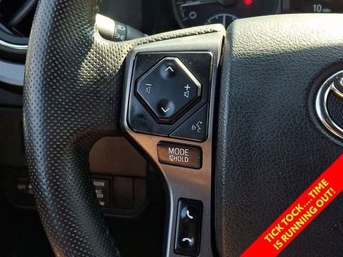 Certified 2023 Toyota Tacoma TRD Off-Road AWD/4WD image 27