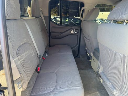 Used 2016 Nissan Frontier SV w/ SV Value Truck Package image 24