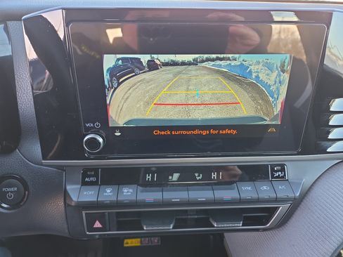 Certified 2025 Toyota Camry SE image 22