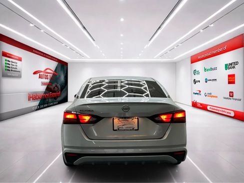 Used 2023 Nissan Altima 2.5 S image 7