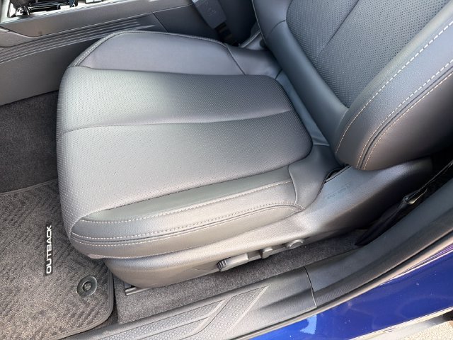 New 2026 Subaru Outback Limited AWD/4WD image 21