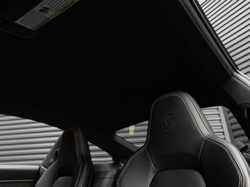 Certified 2023 Porsche 911 Carrera GTS RWD image 15
