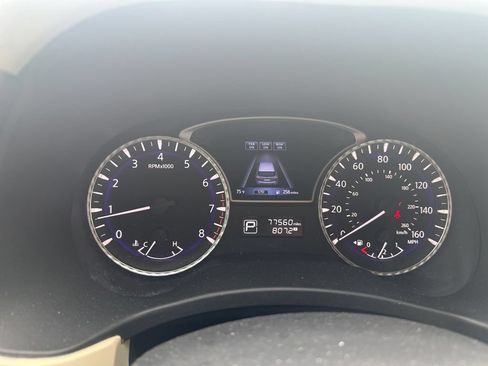 Used 2019 INFINITI QX60 Luxe w/ Sensory Package FWD image 8