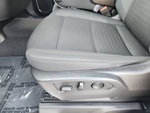 Used 2025 Chevrolet Silverado 1500 LT RWD image 25