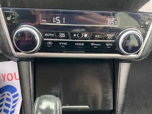 Used 2018 Subaru Outback 2.5i Premium image 25