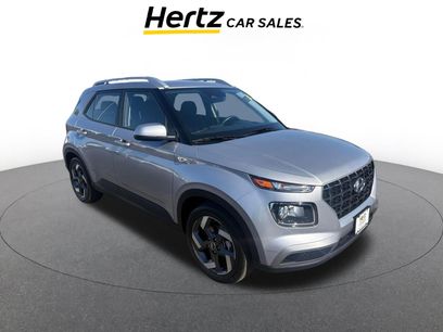 Used 2025 Hyundai Venue SEL