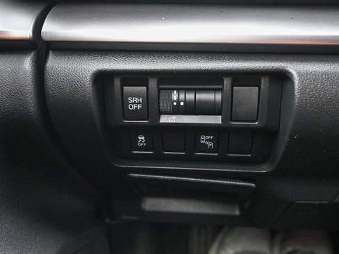 Used 2018 Subaru Crosstrek 2.0i Limited w/ Popular Package #3 image 38