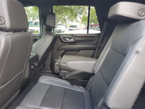 Used 2023 Chevrolet Tahoe LT w/ Luxury Package RWD image 9