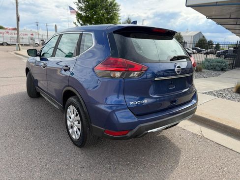 Used 2017 Nissan Rogue S AWD/4WD image 3