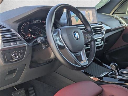 Used 2024 BMW X3 xDrive30i w/ Premium Package image 9