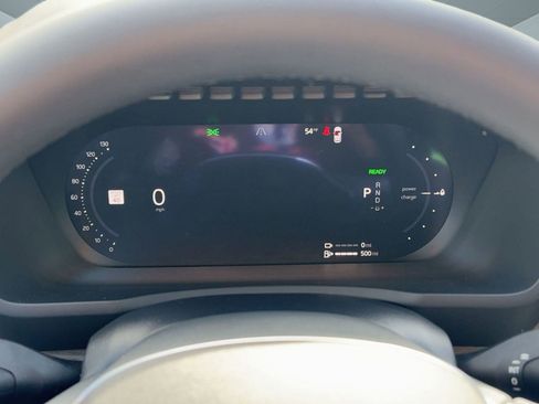 New 2026 Volvo XC90 T8 Plus w/ Protection Package Premier image 19