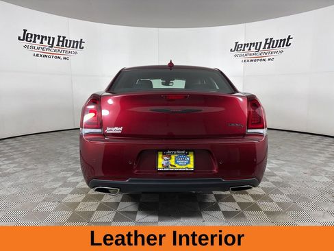 Used 2023 Chrysler 300 S image 6