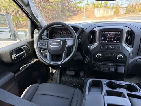 New 2026 GMC Sierra 2500 Pro w/ Convenience Package AWD/4WD image 22