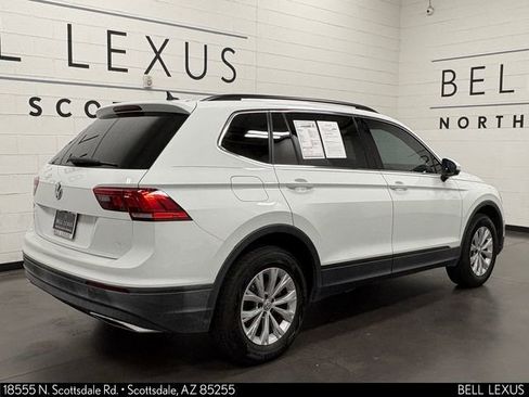 Used 2019 Volkswagen Tiguan SE FWD image 4
