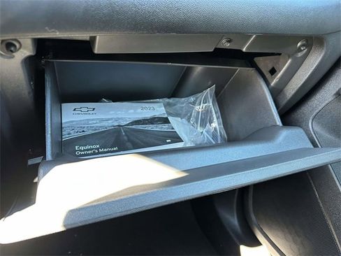 Certified 2023 Chevrolet Equinox RS w/ RS Leather Package image 34