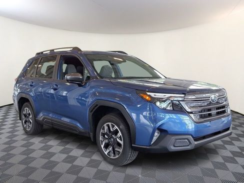 New 2026 Subaru Forester Premium AWD/4WD image 1