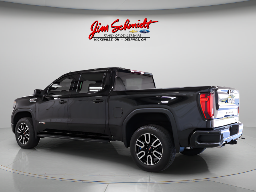 Used 2023 GMC Sierra 1500 AT4 AWD/4WD image 4