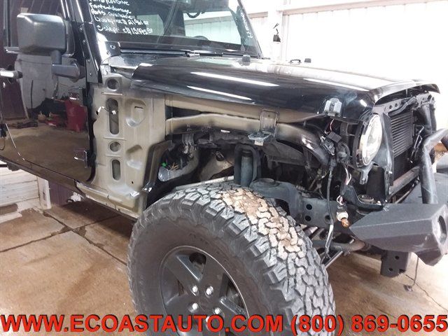 Used 2014 Jeep Wrangler Unlimited Sport w/ Quick Order Package 24S AWD/4WD image 17