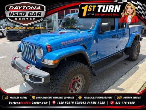 Used 2022 Jeep Gladiator Overland w/ Trailer Tow Package AWD/4WD image 1