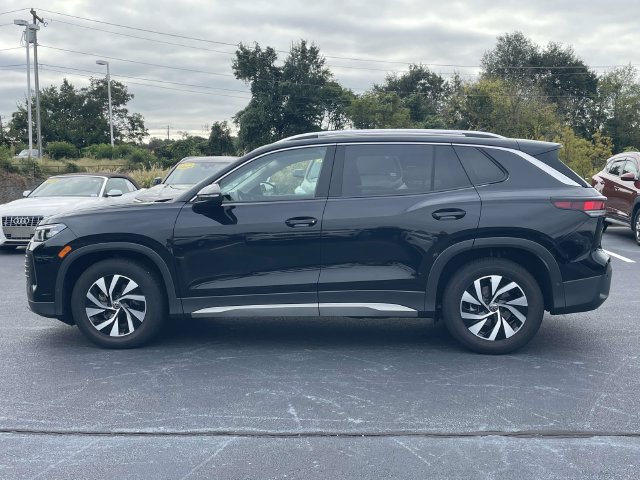 Certified 2026 Volkswagen Tiguan S FWD image 4