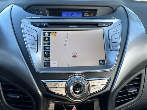 Used 2013 Hyundai Elantra Limited w/ Technology Pkg image 24