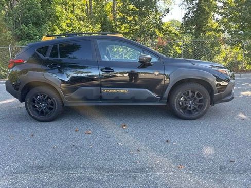 Used 2024 Subaru Crosstrek 2.5i Wilderness w/ Crosstrek Mirror Package AWD/4WD image 12