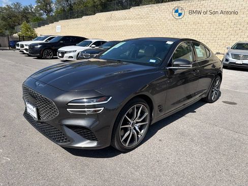 Used 2025 Genesis G70 2.5T RWD image 1