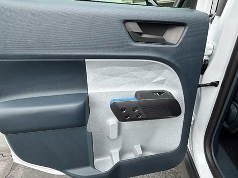 New 2025 Ford Maverick XLT image 14