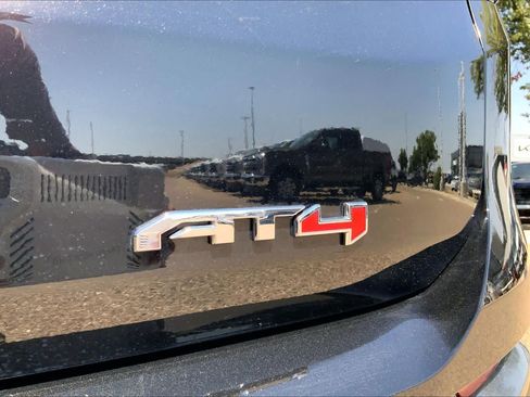 Used 2024 GMC Terrain AT4 w/ Infotainment Package II AWD/4WD image 10